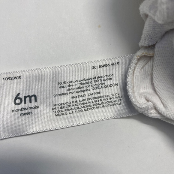 Carter’s Floral Sleeper Pajamas 6 months with hat - Picture 6 of 10